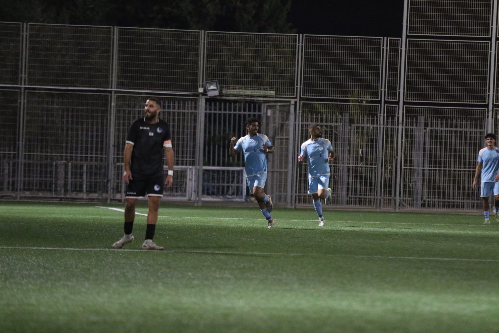 בוזורגי חוגג את השני (דאפר מחאמיד)